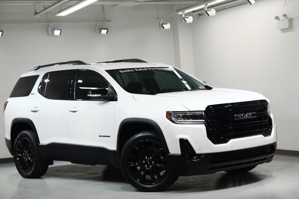 Used 2022 GMC Acadia SLT w/ Elevation Edition image 2