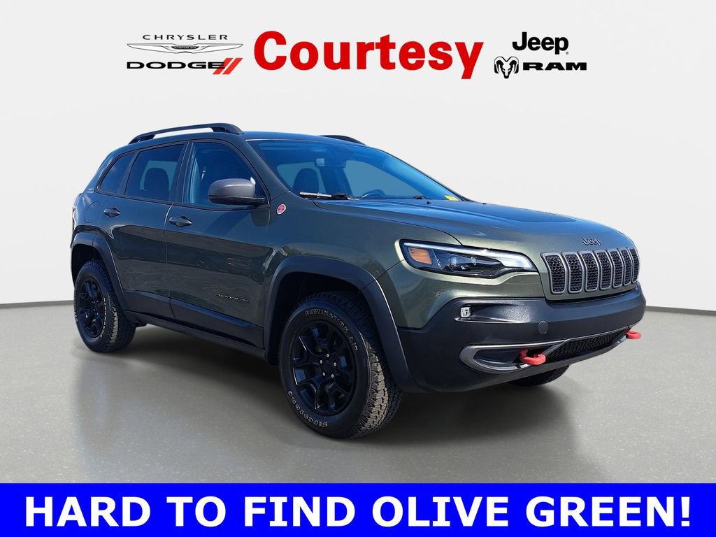 Used 2019 Jeep Cherokee Trailhawk w/ Cold Weather Group