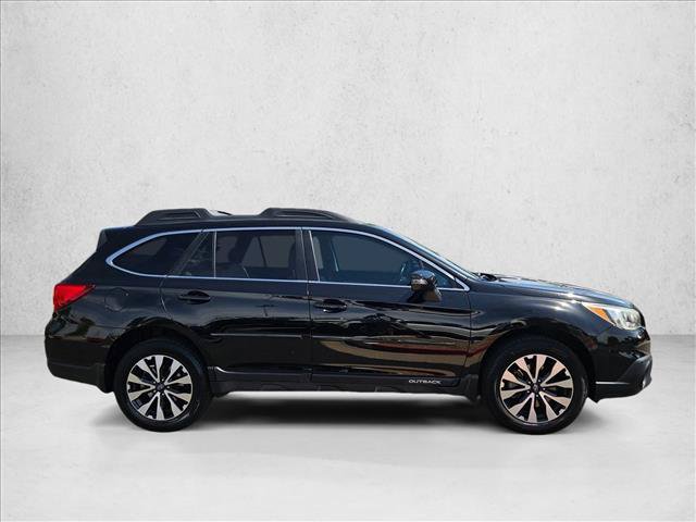 Used 2016 Subaru Outback 2.5i Limited AWD/4WD image 4