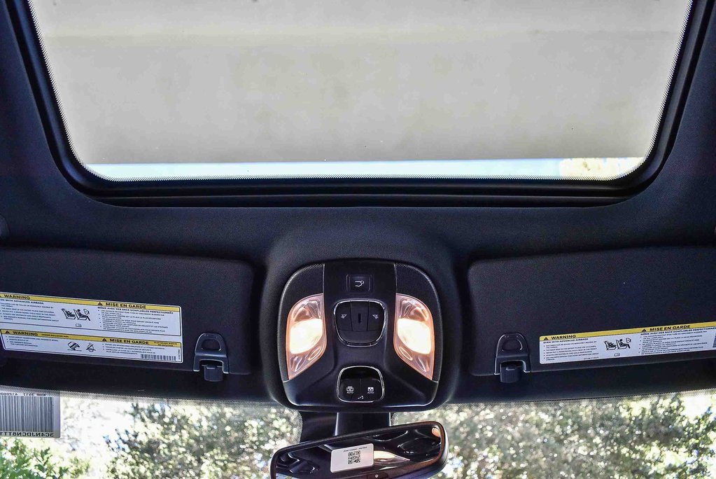 New 2026 Jeep Compass Limited image 16