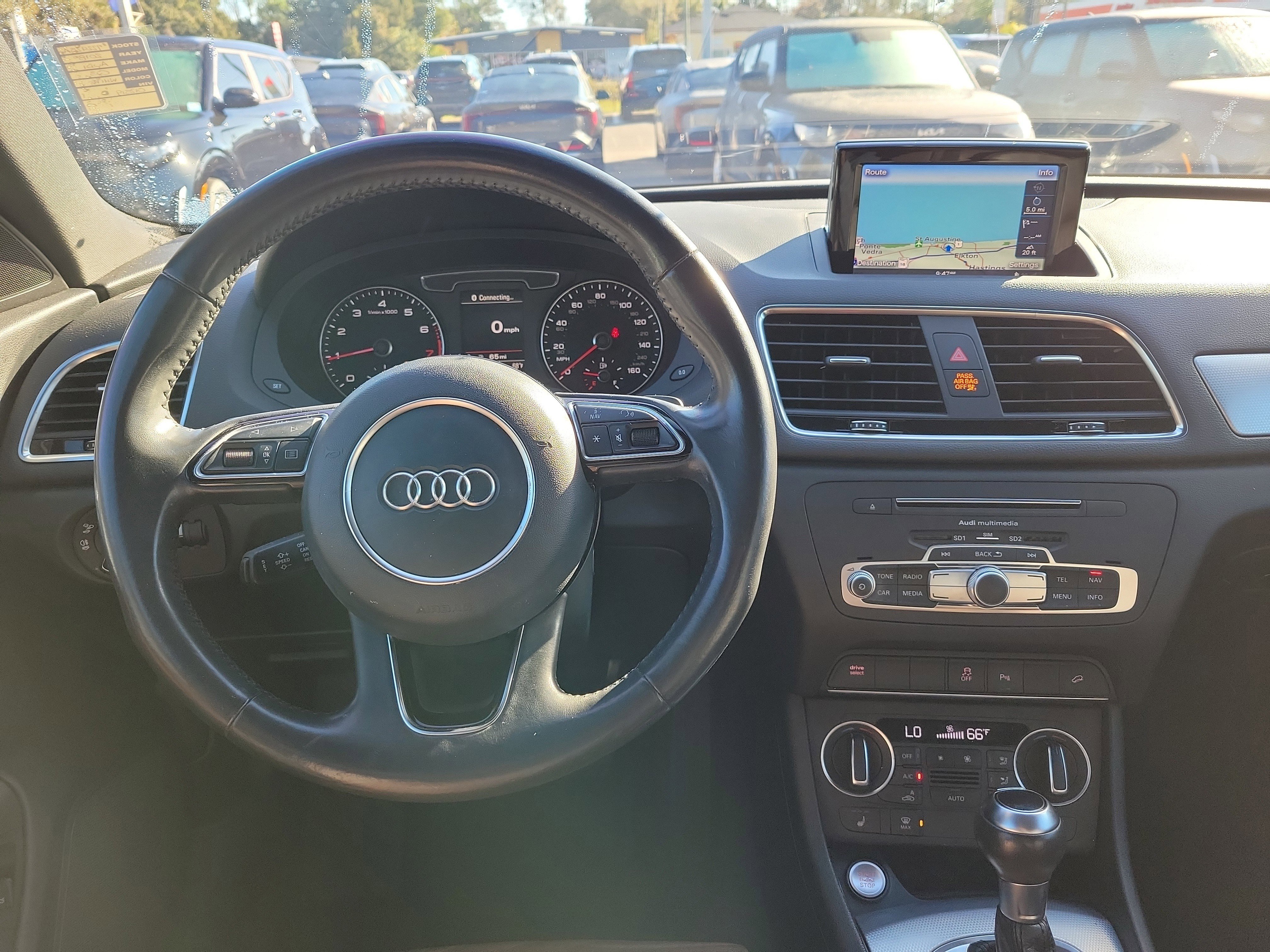 Used 2018 Audi Q3 2.0T Premium Plus w/ Premium Plus Package image 19