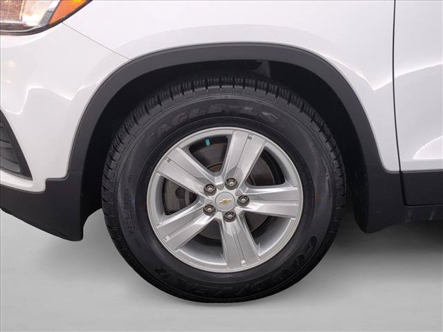 Used 2020 Chevrolet Trax LS w/ Tint and Cruise Package FWD image 26