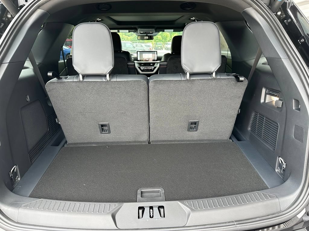 New 2026 Ford Explorer ST w/ Sun And Sound Package AWD/4WD image 28