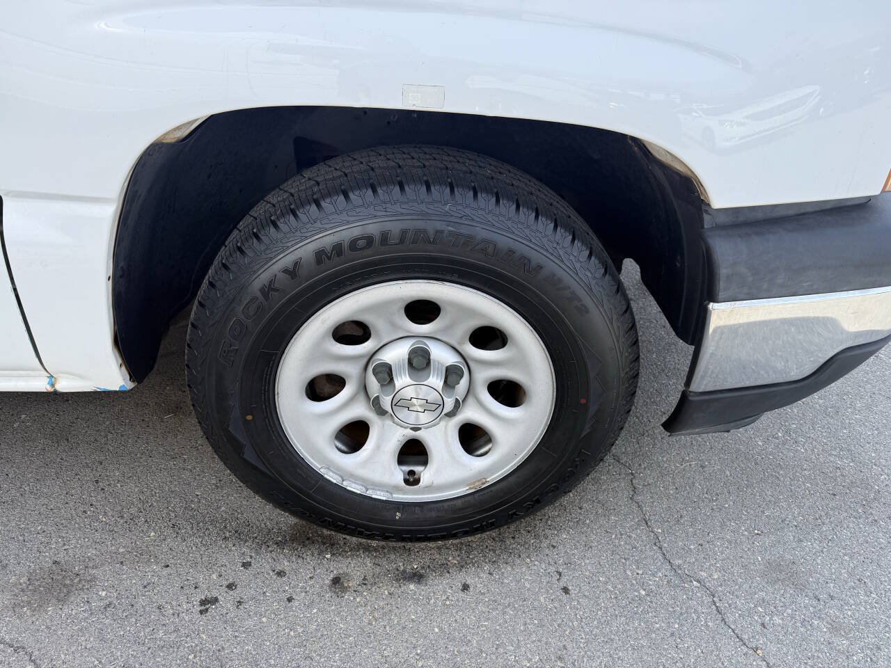 Used 2007 Chevrolet Silverado 1500 W/T RWD image 16