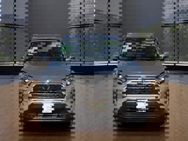 Used 2024 Toyota RAV4 XLE image 7