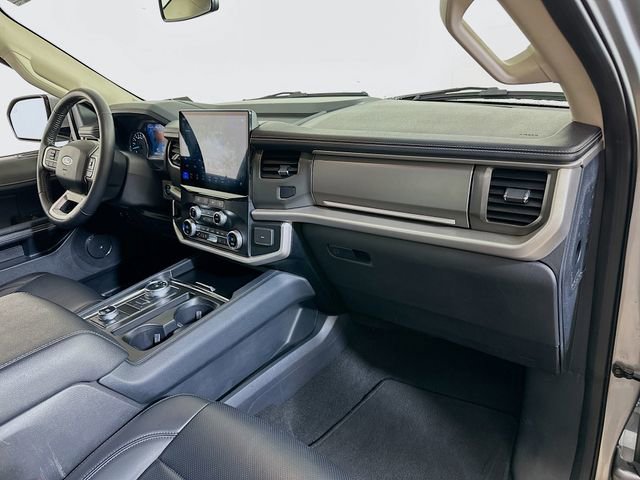 Used 2024 Ford Expedition Max XLT AWD/4WD image 12