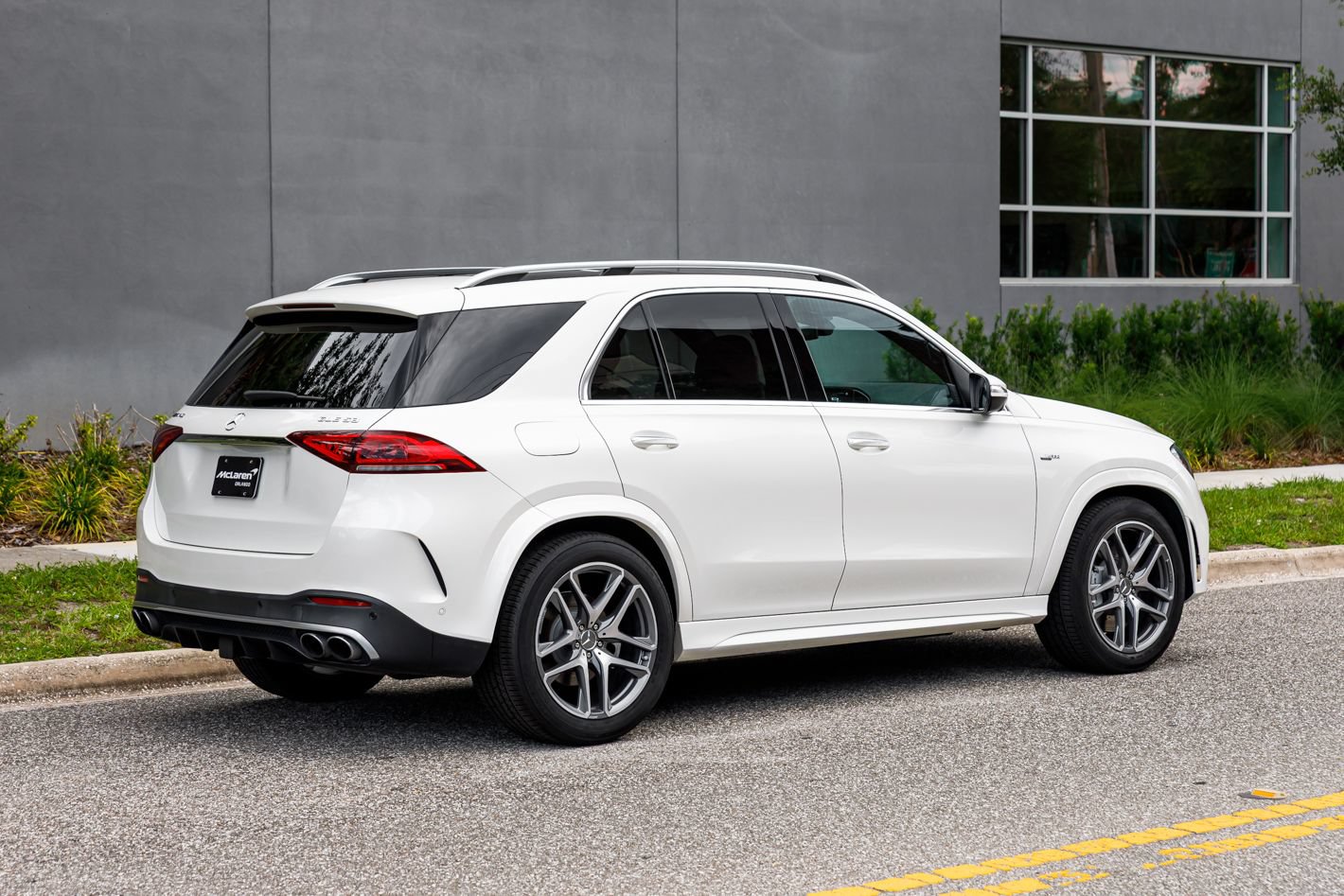 Used 2023 Mercedes-Benz GLE 53 AMG 4MATIC image 7