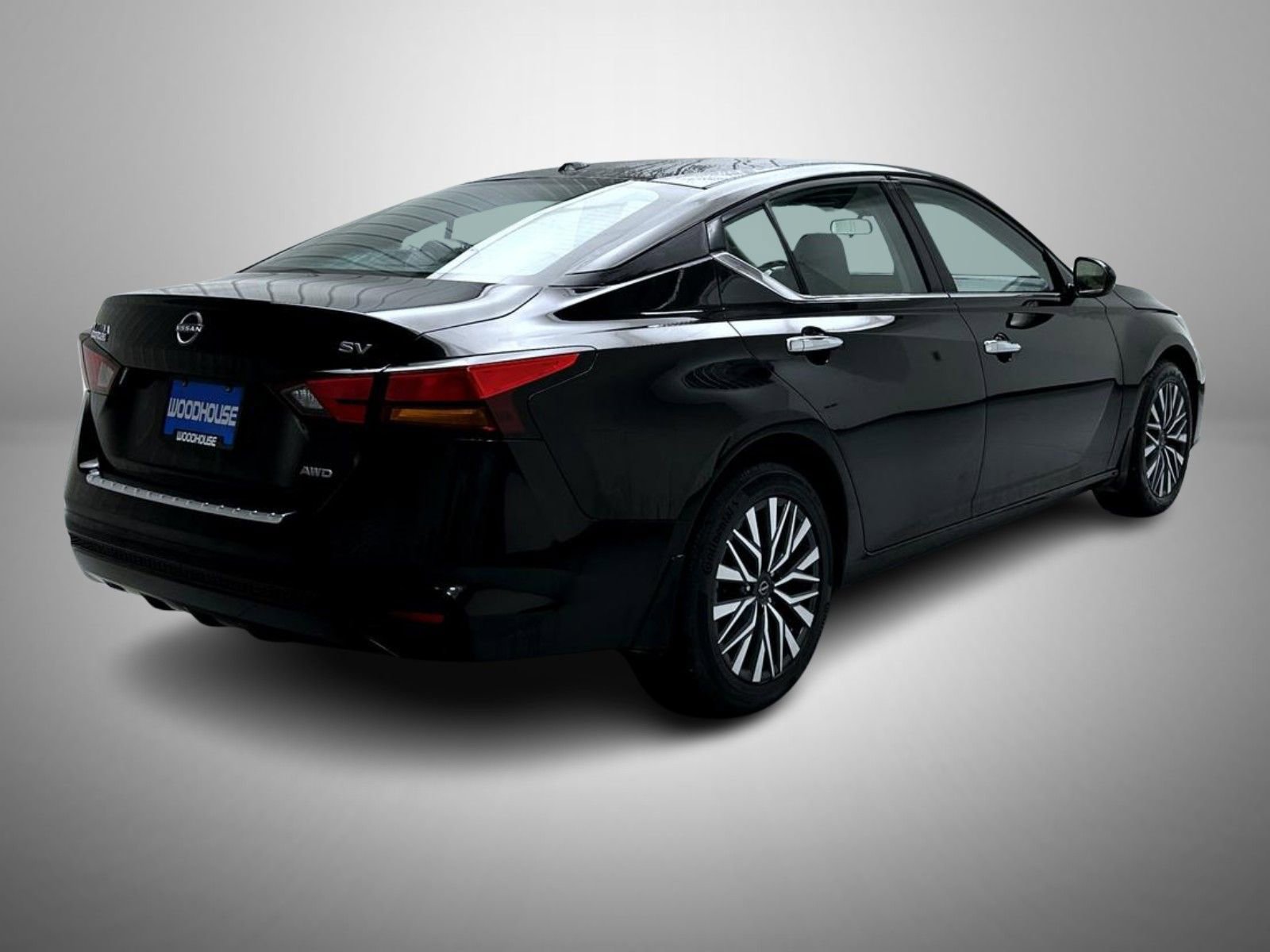 Used 2023 Nissan Altima 2.5 SV AWD/4WD image 5
