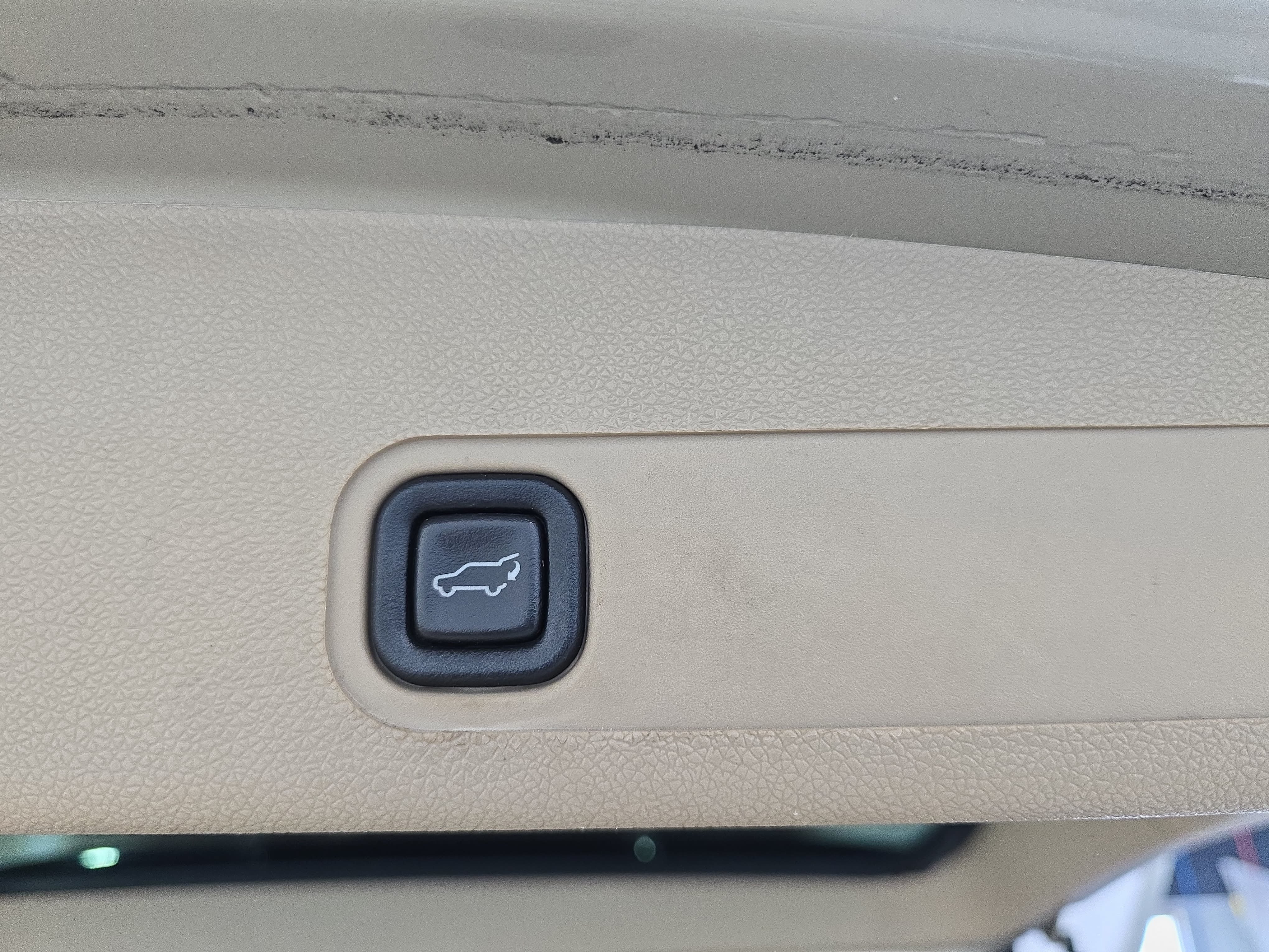 Used 2013 GMC Yukon SLT RWD image 29