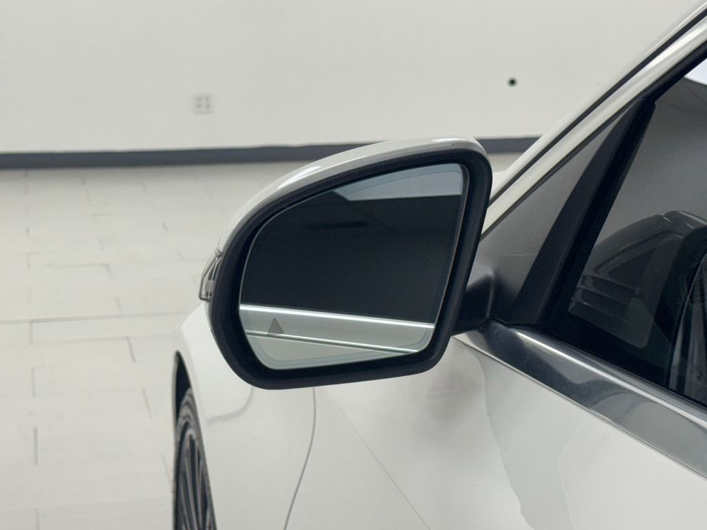 Used 2021 Mercedes-Benz C 300 Sedan image 40