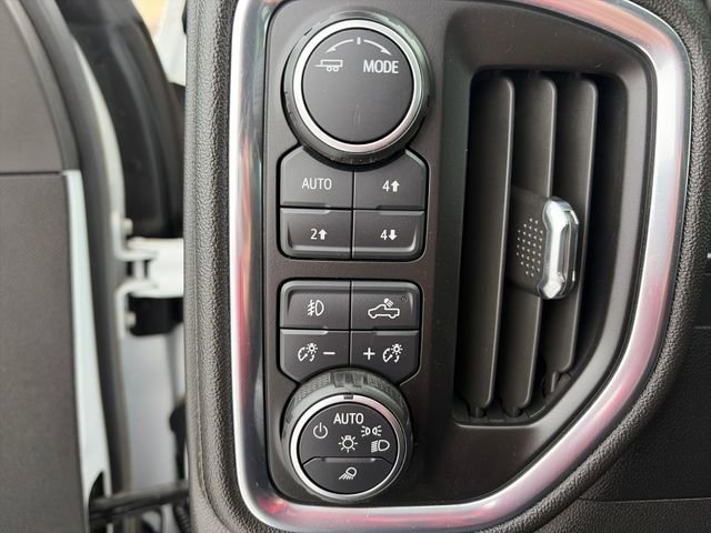 Used 2023 Chevrolet Silverado 3500 LT w/ Fleet Comfort Package AWD/4WD image 35
