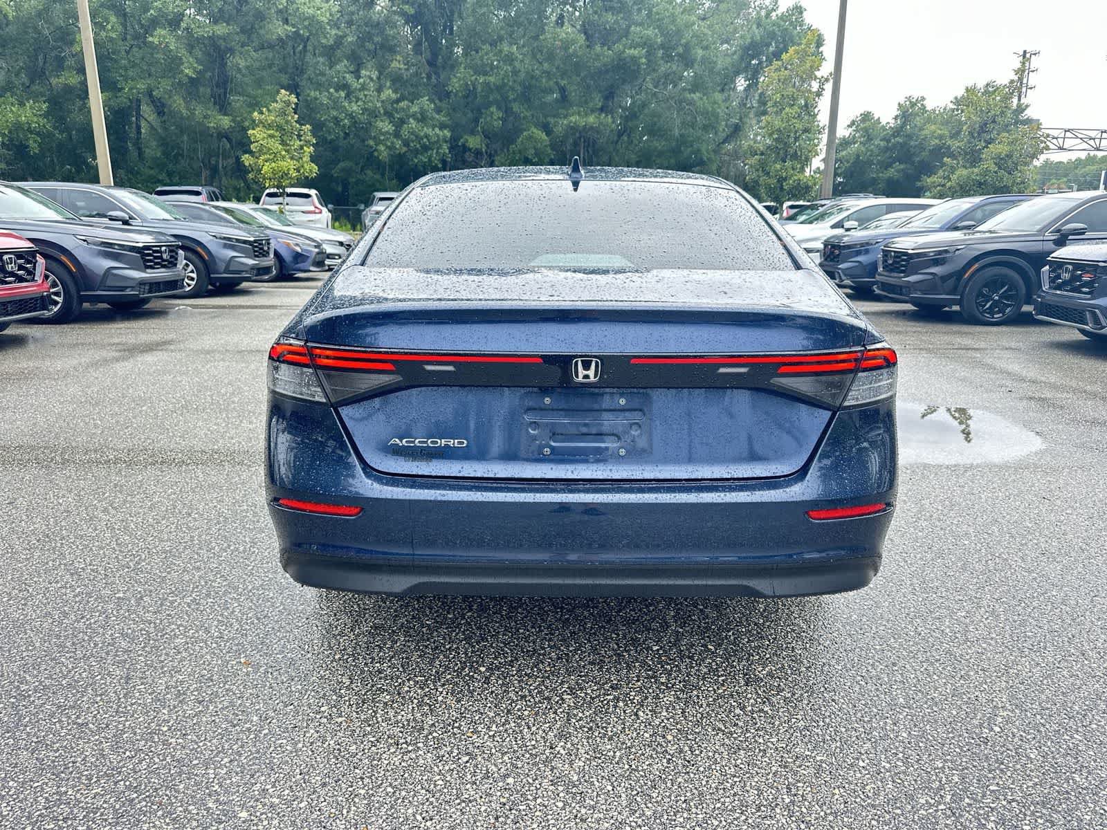 Used 2023 Honda Accord EX image 13