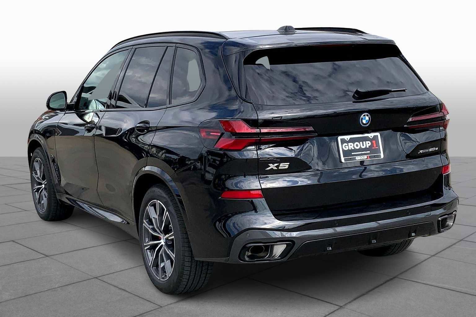 New 2026 BMW X5 xDrive50e w/ M Sport Package image 11