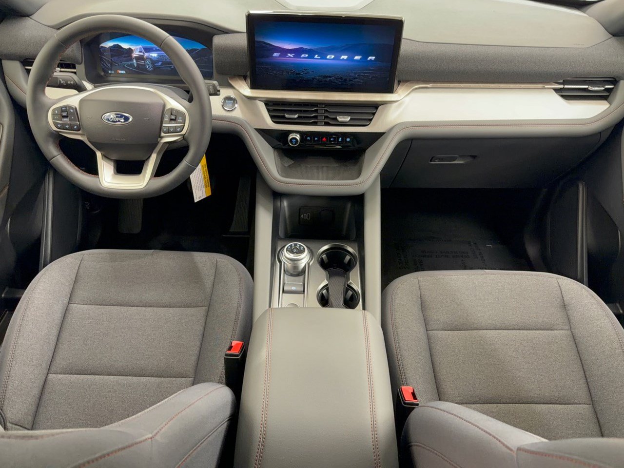 New 2027 Ford Explorer Active RWD image 17