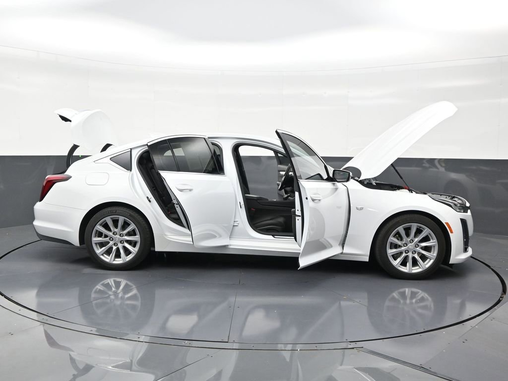 Used 2023 Cadillac CT5 Luxury RWD image 30