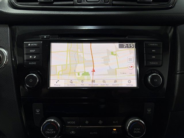 Used 2019 Nissan Rogue SV w/ Premium Package image 15