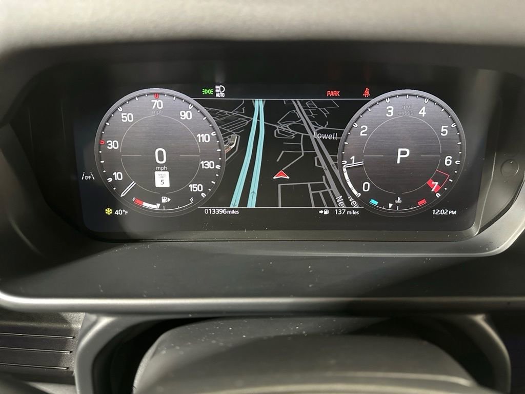 Used 2025 Land Rover Defender 130 Outbound AWD/4WD image 9