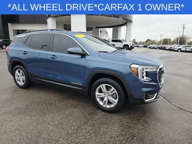 Used 2024 GMC Terrain SLE w/ Driver Convenience Package image 26