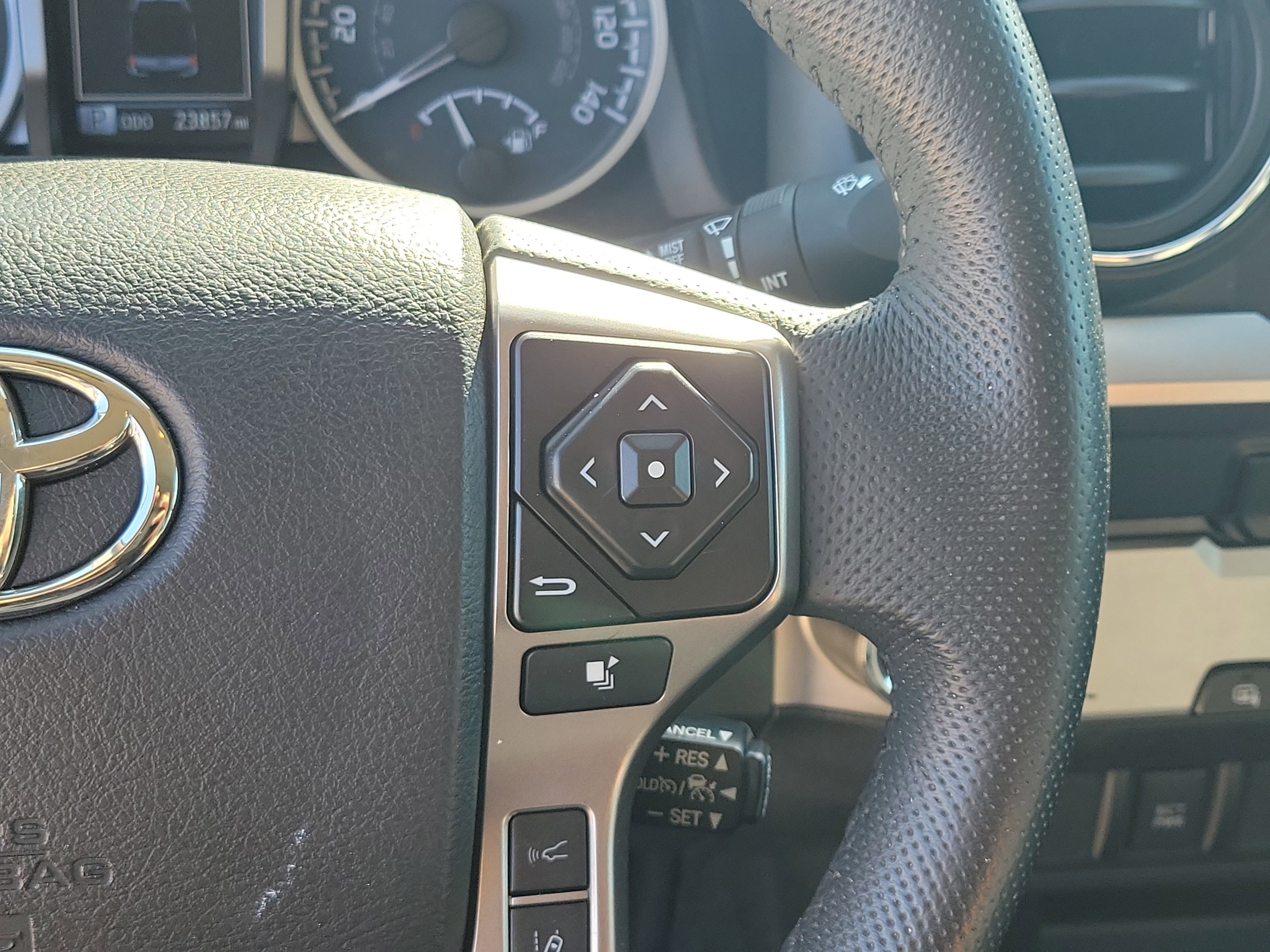 Used 2023 Toyota Tacoma SR5 image 23