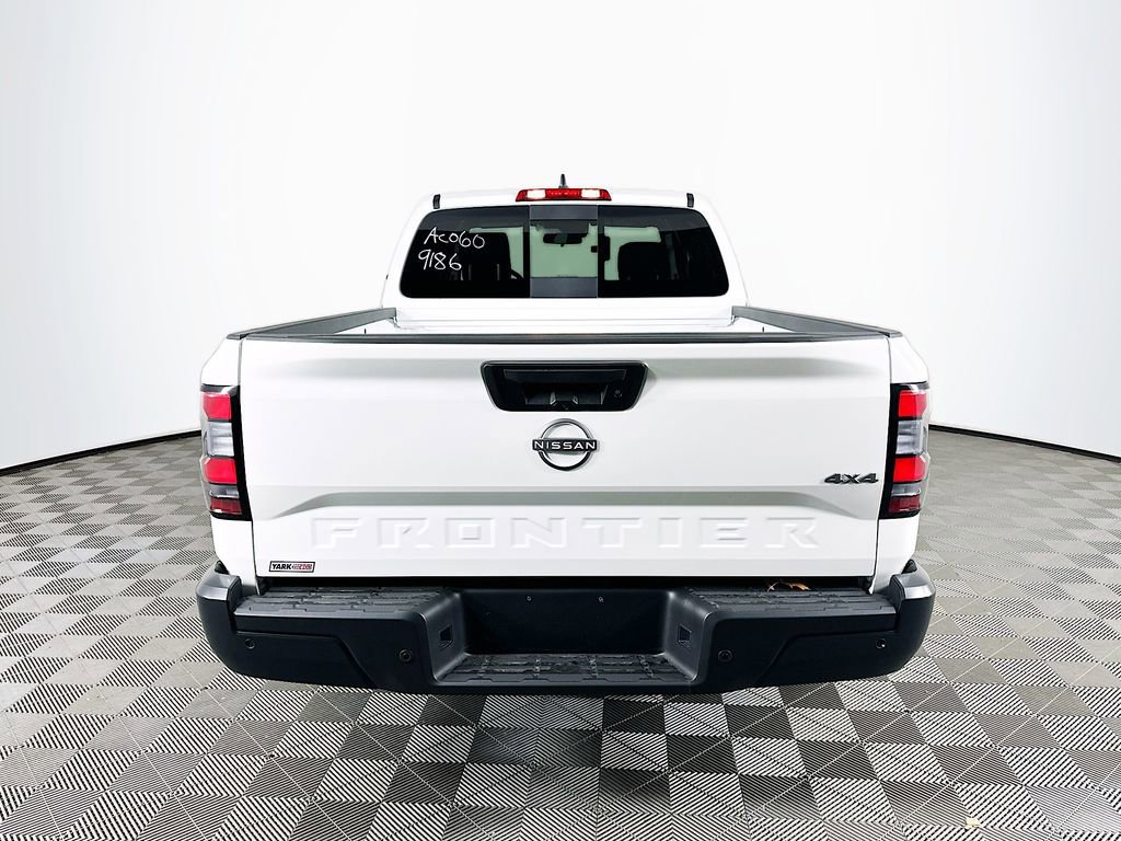 New 2026 Nissan Frontier S image 9
