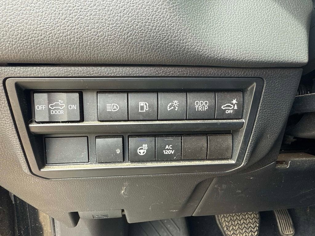 Used 2023 Toyota Tundra Limited image 27