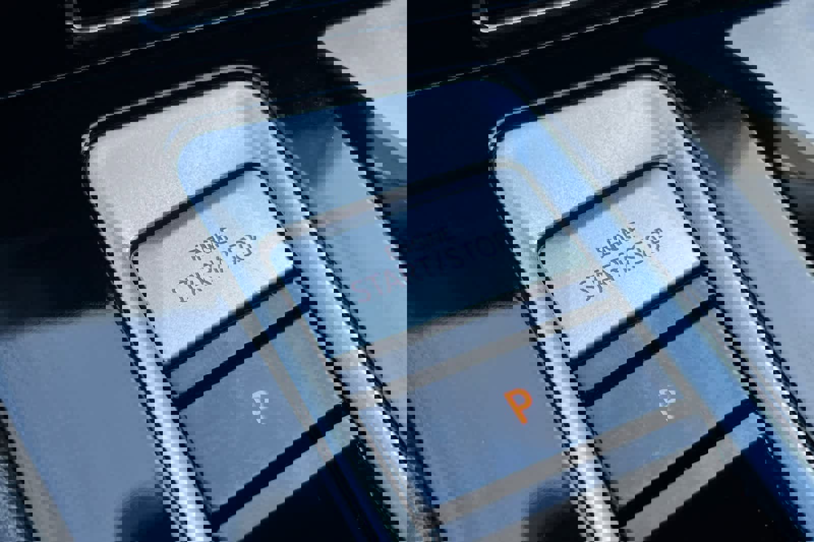 Used 2024 Volkswagen Atlas SE image 25