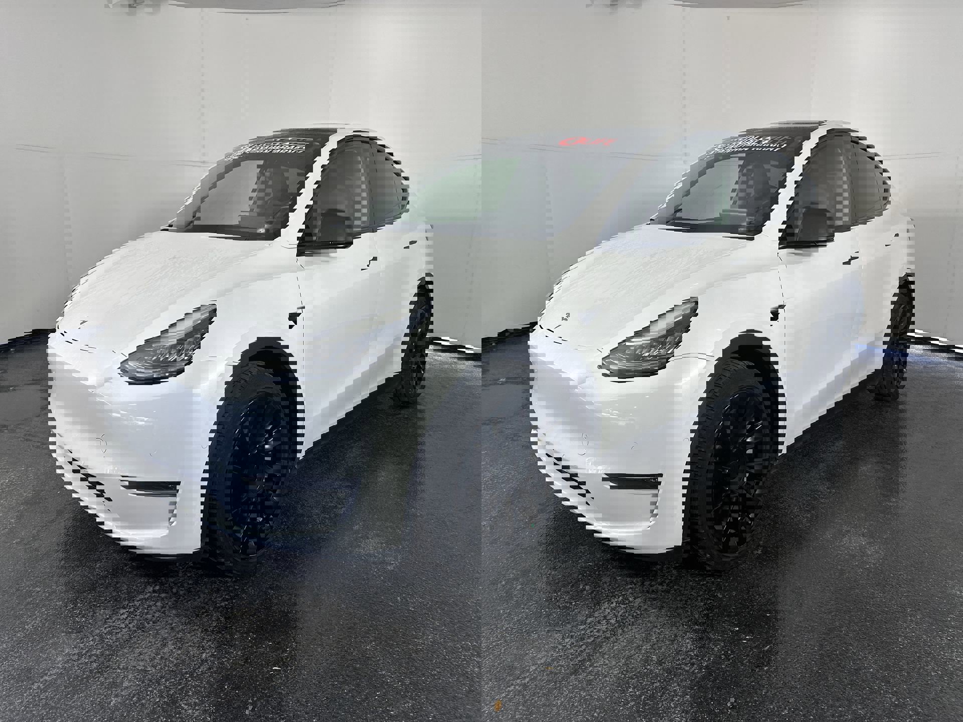 Used 2020 Tesla Model Y Long Range video 2