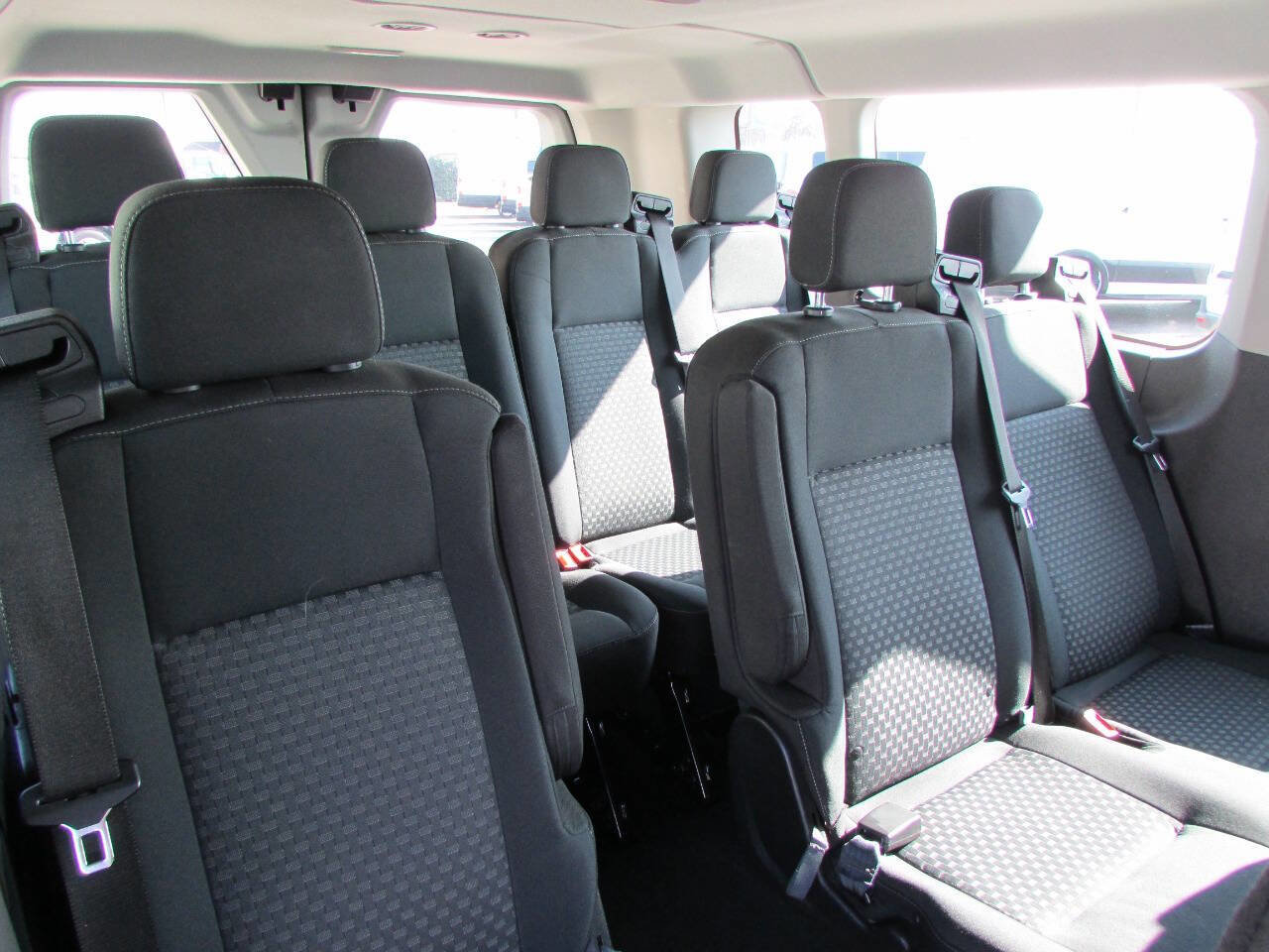 Used 2023 Ford Transit 350 XLT image 25