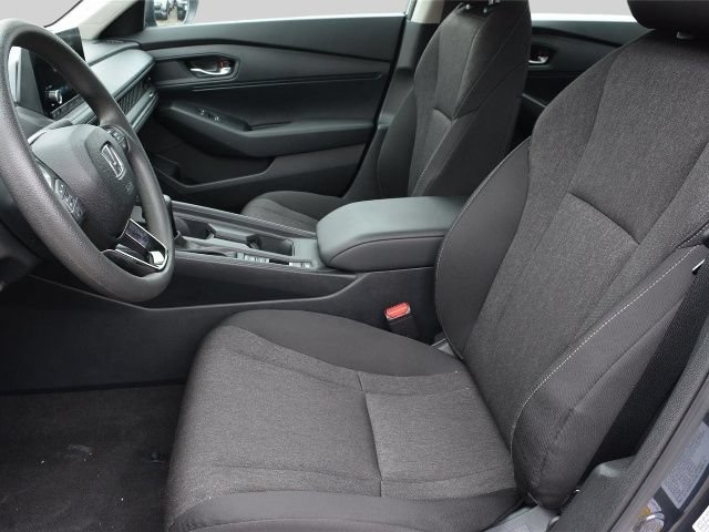 Used 2025 Honda Accord LX image 14