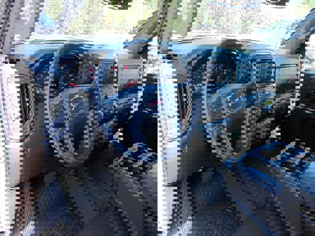 New 2026 GMC Sierra 1500 Pro w/ Pro Value Package image 14