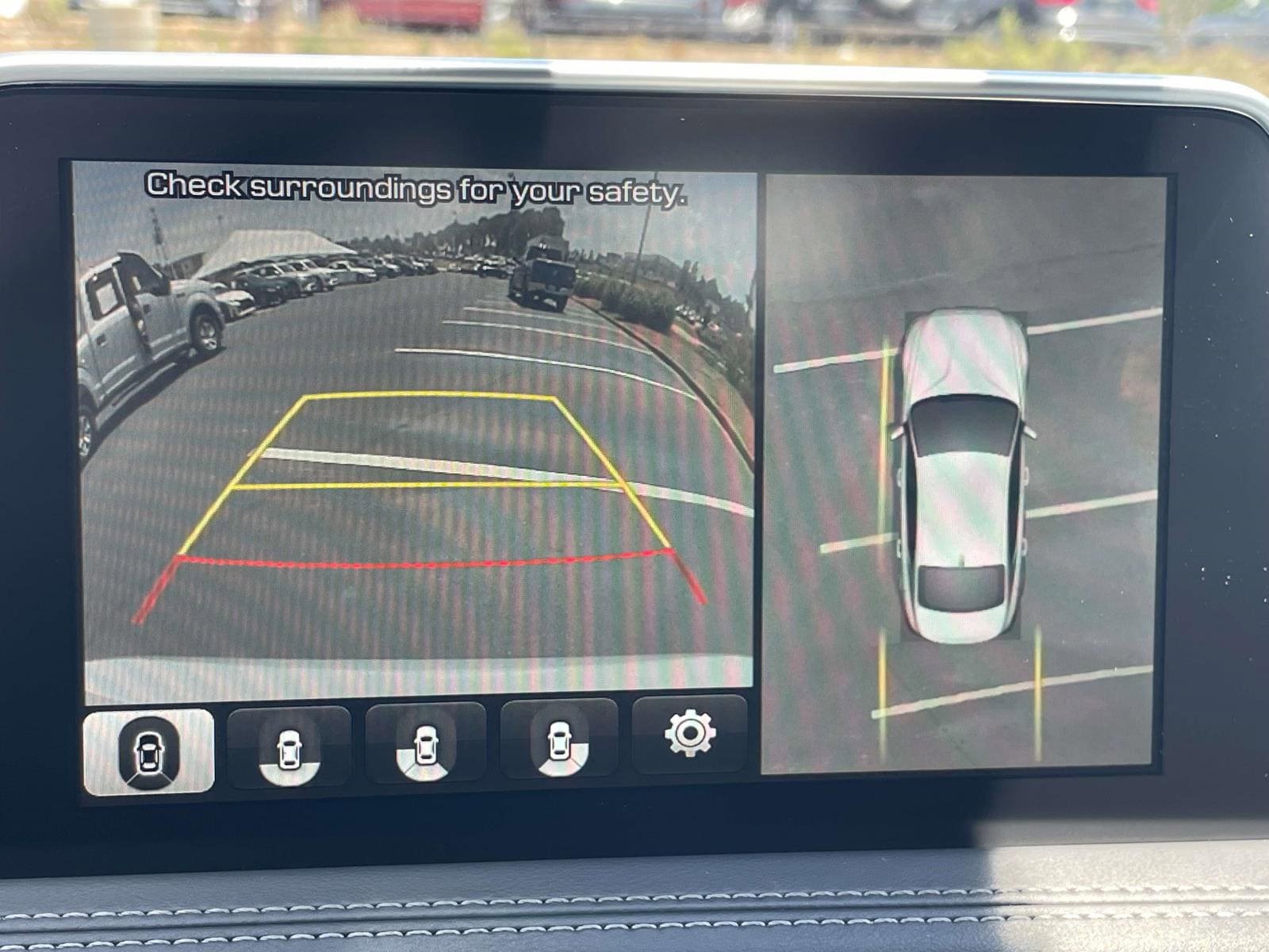 Used 2019 Genesis G70 3.3T Advanced w/ Prestige Package RWD image 32