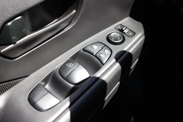 Used 2023 Nissan Kicks S image 16