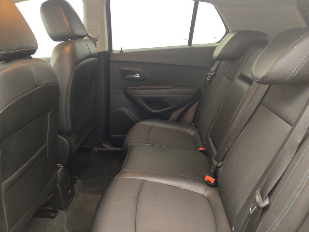 Used 2015 Chevrolet Trax LT w/ LT Plus Package FWD image 18