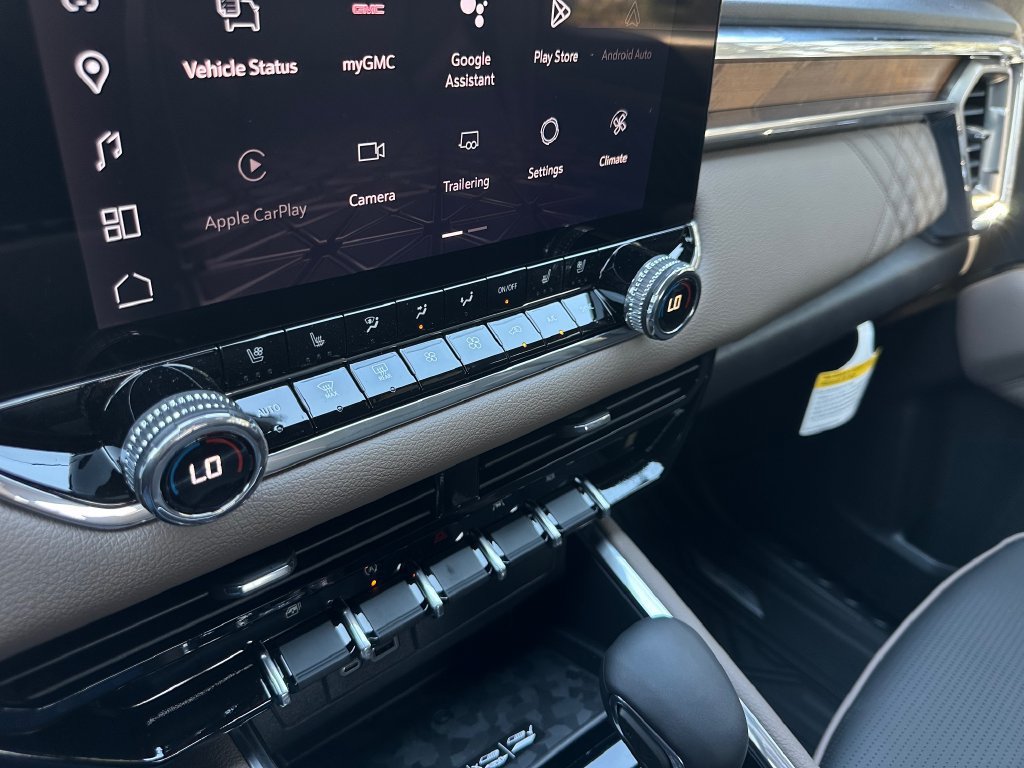 New 2026 GMC Canyon Denali AWD/4WD image 21