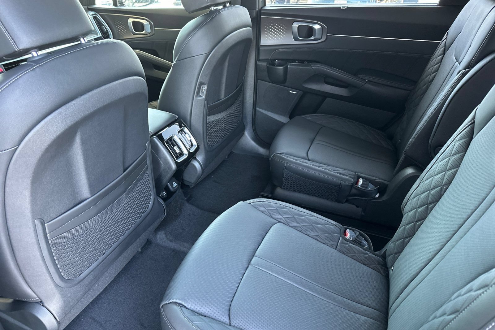 New 2026 Kia Sorento SX Prestige AWD/4WD image 12