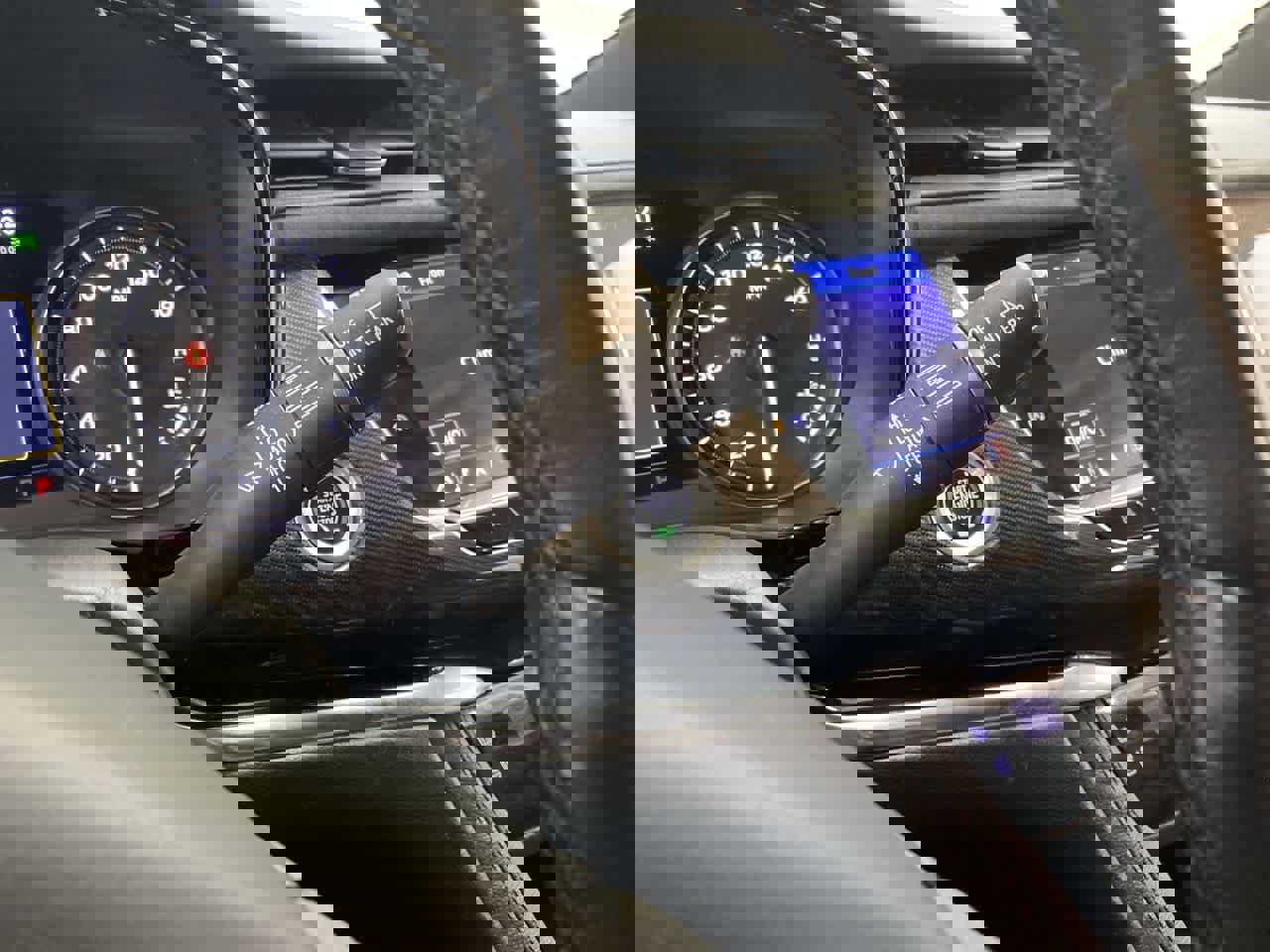 Used 2020 Cadillac XT6 Premium Luxury w/ Platinum Package image 24