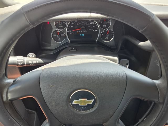Used 2016 Chevrolet Express 3500 RWD image 19