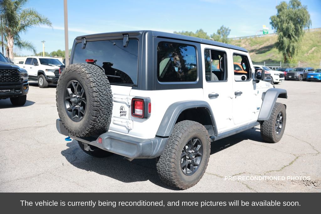 Used 2024 Jeep Wrangler Unlimited image 5