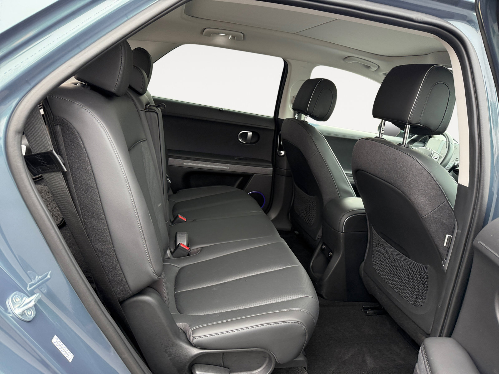 Used 2023 Hyundai Ioniq 5 Limited image 18