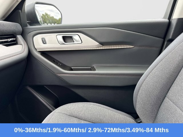 New 2026 Ford Explorer Active RWD image 23