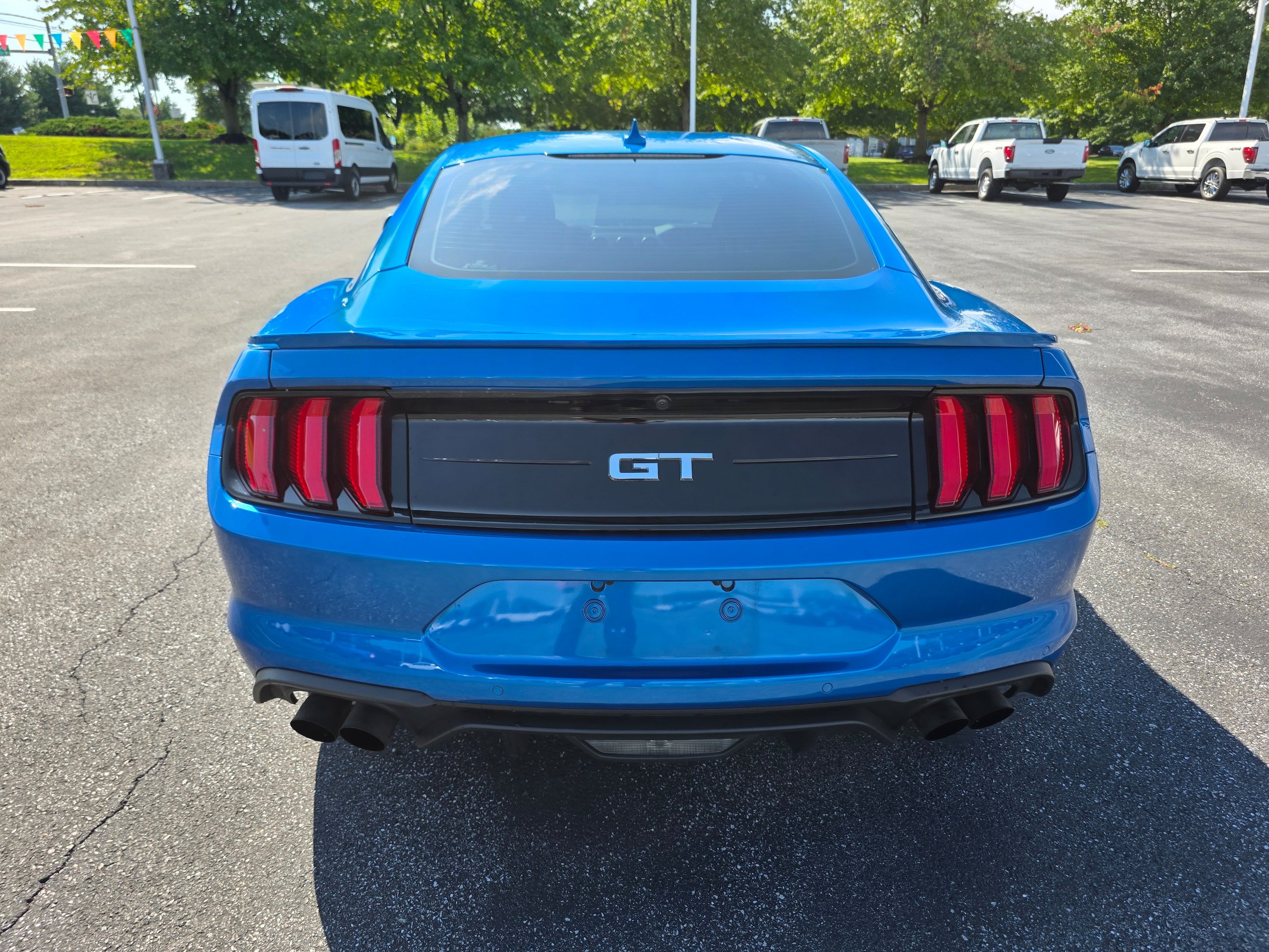 Used 2021 Ford Mustang GT RWD image 4