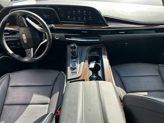 Used 2024 Cadillac Escalade Premium Luxury w/ Touring Package AWD/4WD image 24