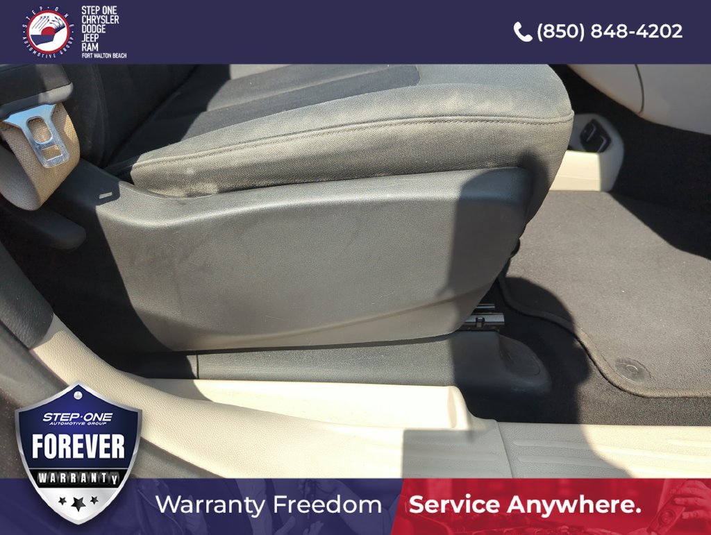 Used 2019 Chrysler Pacifica Touring Plus w/ Tire & Wheel Group FWD image 36