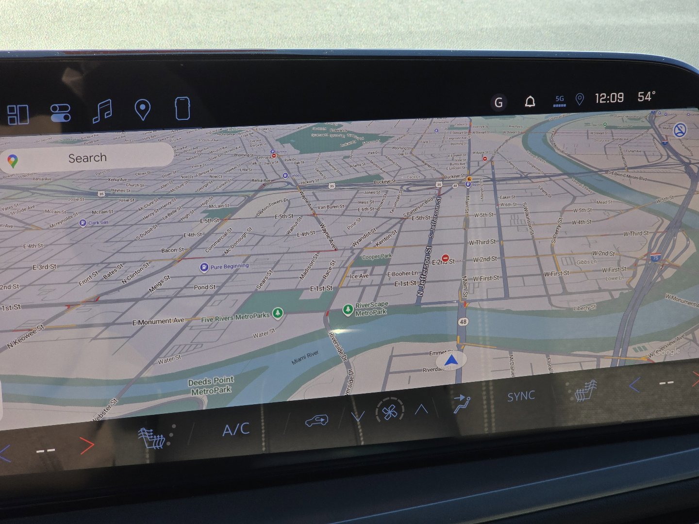 New 2026 Chevrolet Traverse LT w/ Midnight/Sport Edition image 3