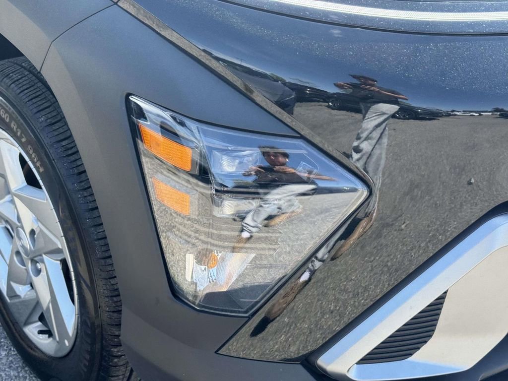 Certified 2026 Hyundai Kona SE AWD/4WD image 9