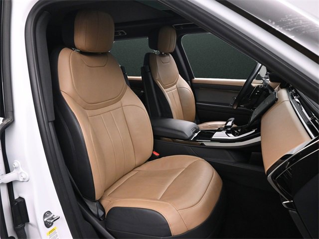 Used 2024 Land Rover Range Rover Sport Dynamic SE image 23