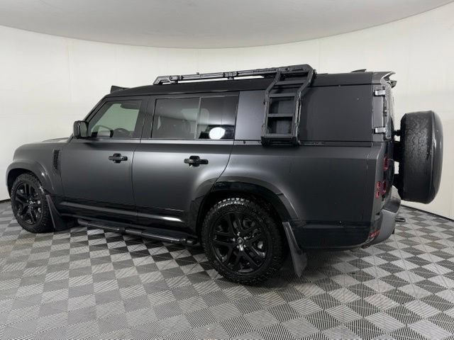 Used 2025 Land Rover Defender 130 Outbound AWD/4WD image 4