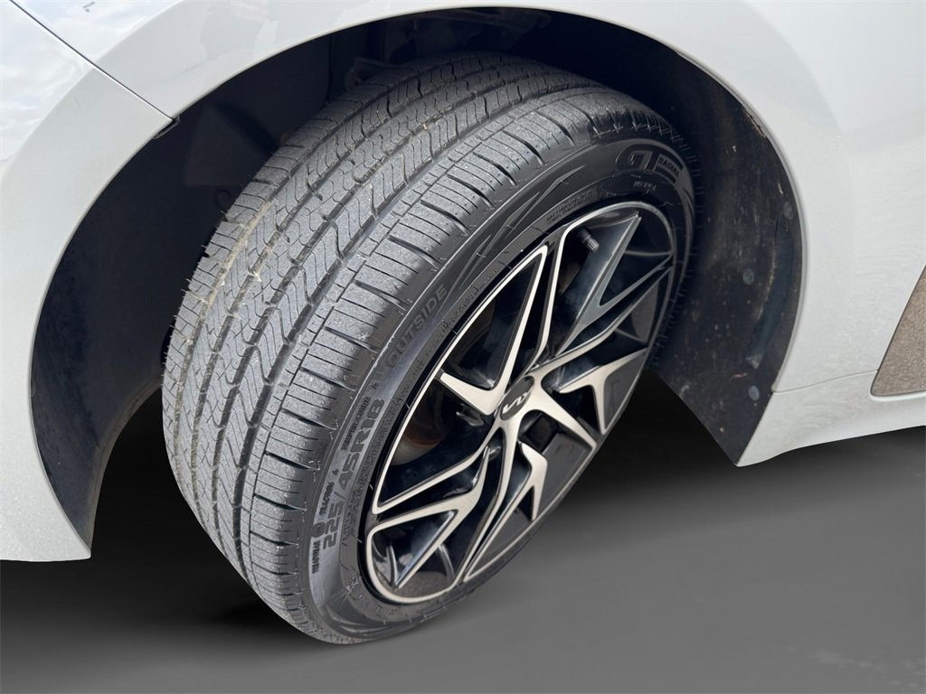 Used 2022 Kia Stinger GT-Line w/ Sun & Sound Package image 10