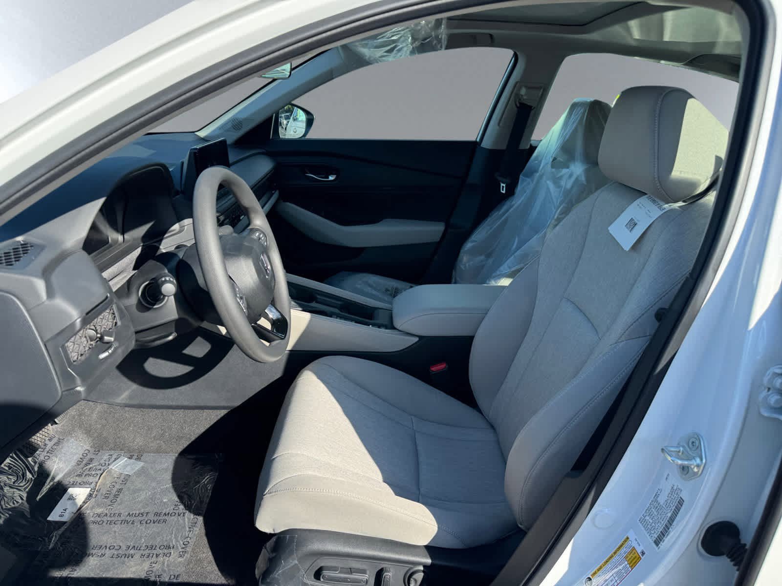 New 2025 Honda Accord SE image 7
