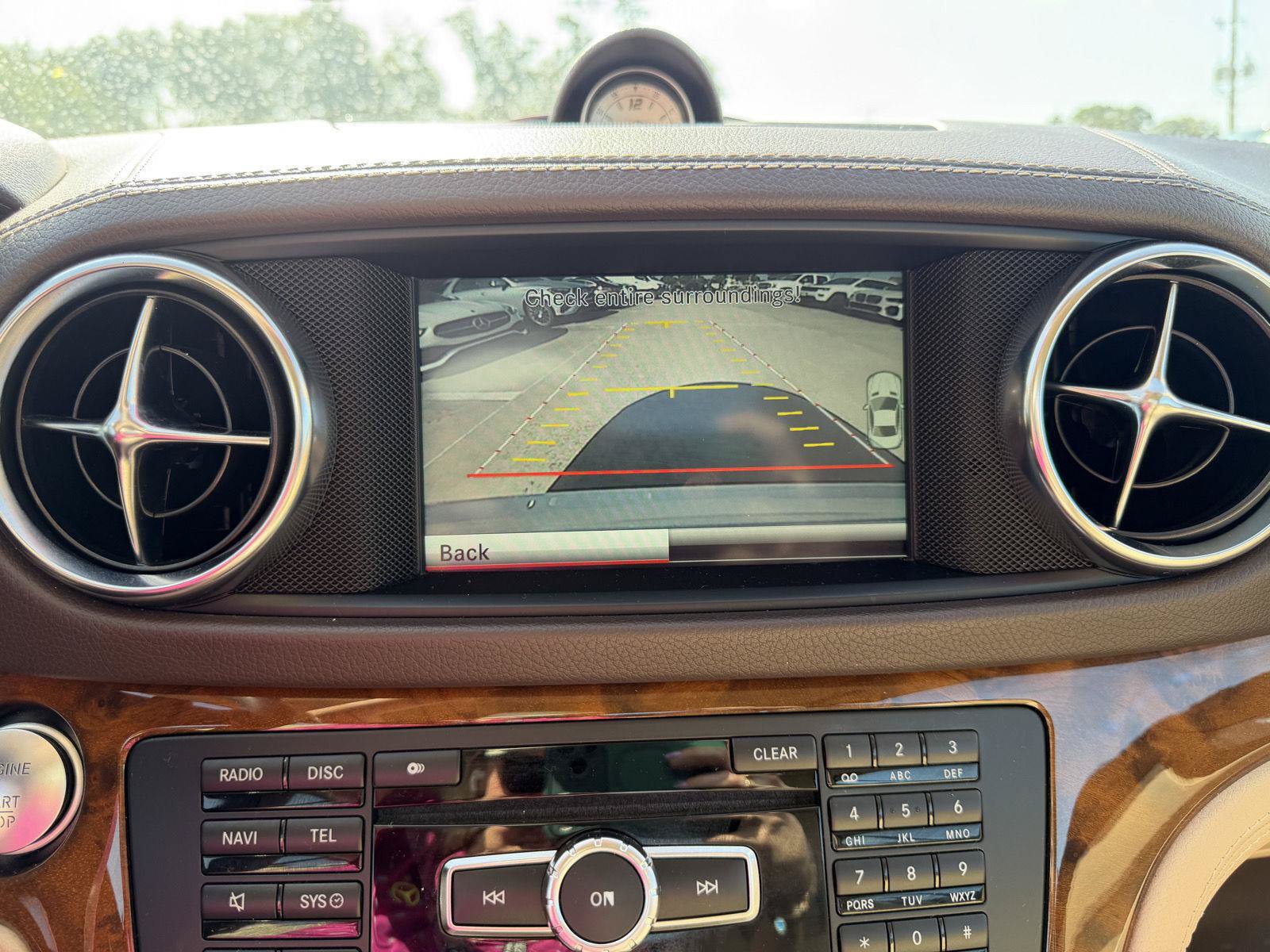 Used 2014 Mercedes-Benz SL 550 image 13